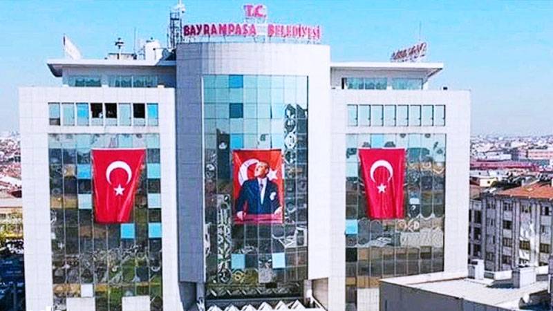 bayrampasada pes pese gelen istifalar sonrasi chp cogunlugu kaybetti deBfBU3B