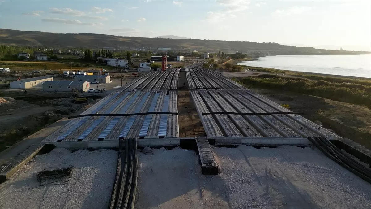 edremitte koprulu kavsak calismalari devam ediyor arlmL7zX